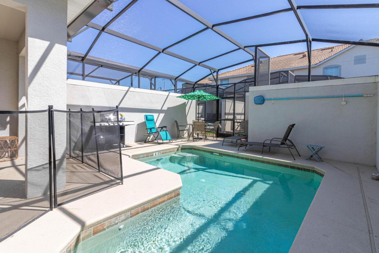 Storey Lake Home W Pool Near Disney Waterpar Kissimmee Exterior photo